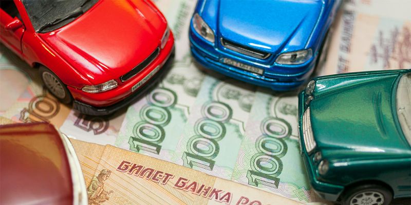 
                                    За две недели семь компаний изменили цены на автомобили в России
                            